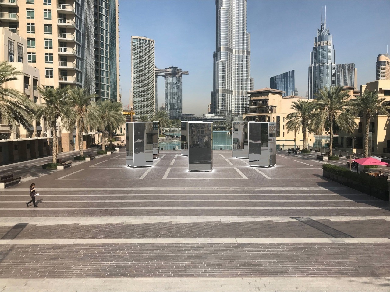 فنون وأضواء دبي» .. مرايا عملاقة تغمر ساحة برج خليفة - أخبار صحيفة 