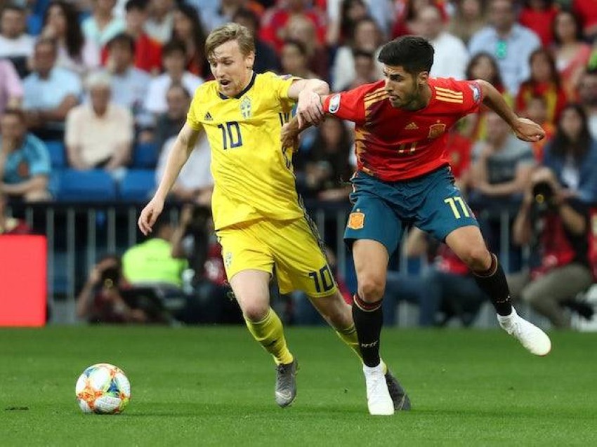مباراة اسبانيا والسويد