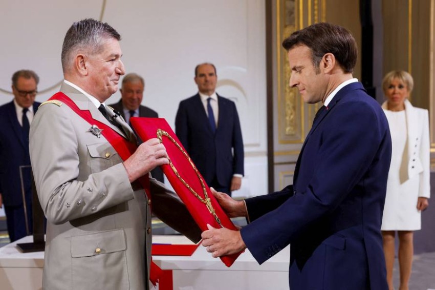 الانتخابات التشريعية تهدد كرسي رئيسة وزراء فرنسا