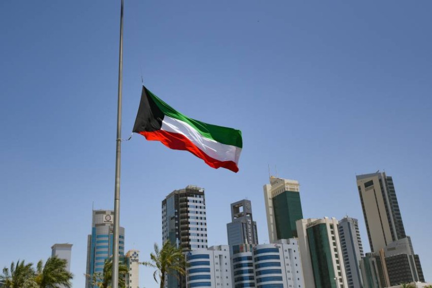 تنكيس الأعلام في كافة الكويت وإعلان حالة الحداد لمدة 40 يوماً الشيخ خليفة بن زايد آل نهيان