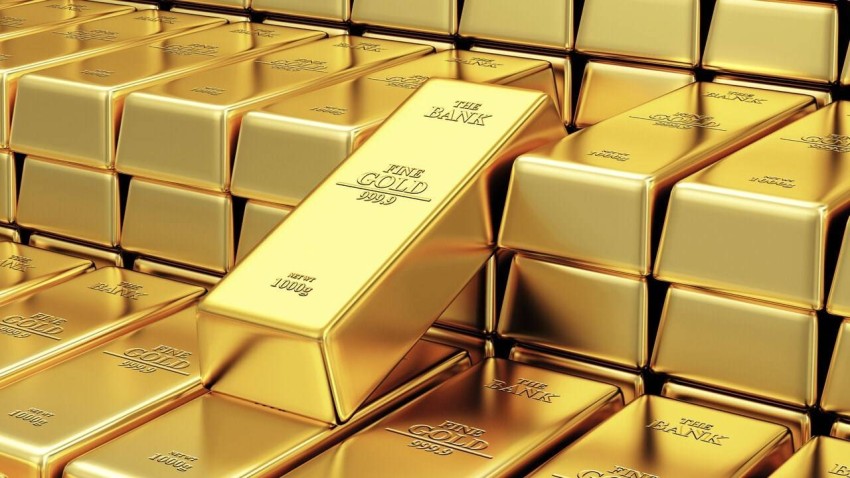 تراجع في أسعار الذهب عالمياً مع صعود الدولار الأمريكي